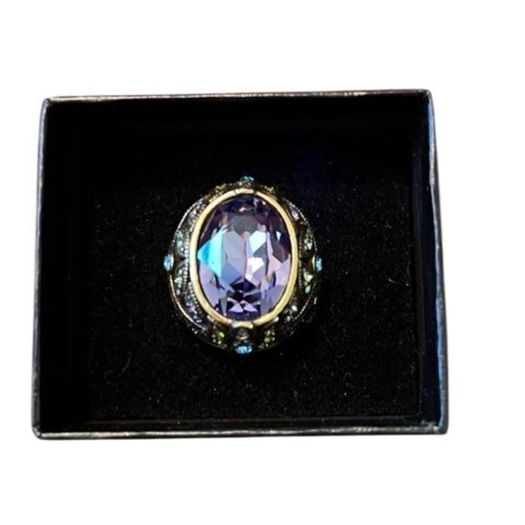 Beautiful ornate sparkly ring large purple center stone smaller blue stones EUC - Picture 1 of 11